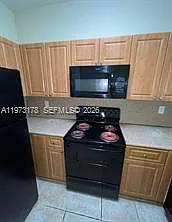 1661 SE 29th Ct #109 — Photo 6