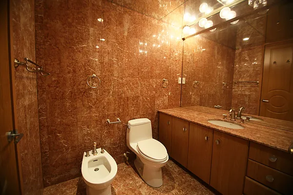Rented by Residence NYC Real Estate LTD | media 8