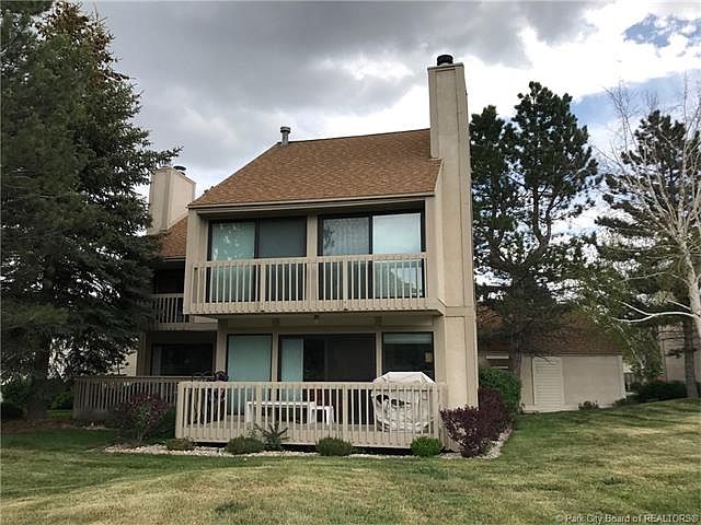 1st image of 3 Wilson Ct #3