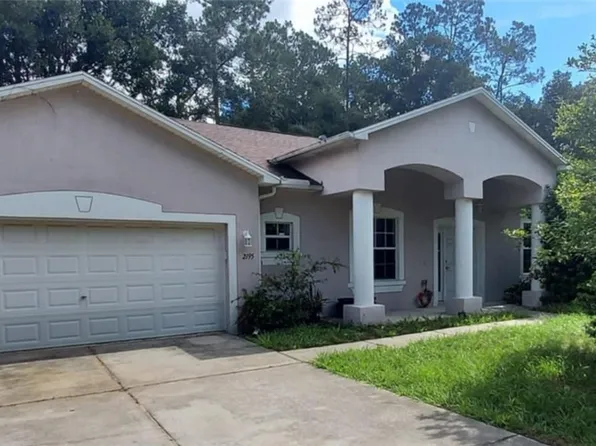 2195 W Summer Pl, Citrus Springs, FL 34434
