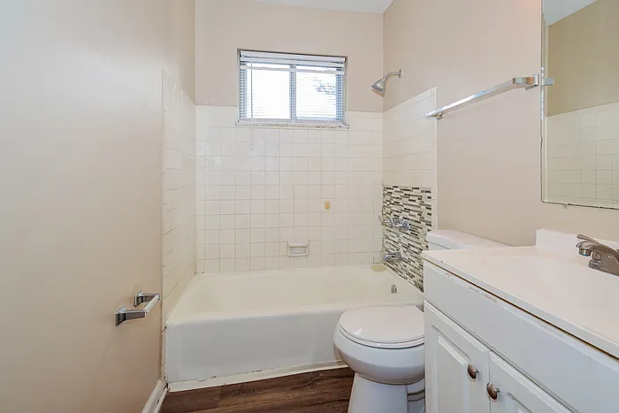 10311 Baribeau Ln — Photo 6