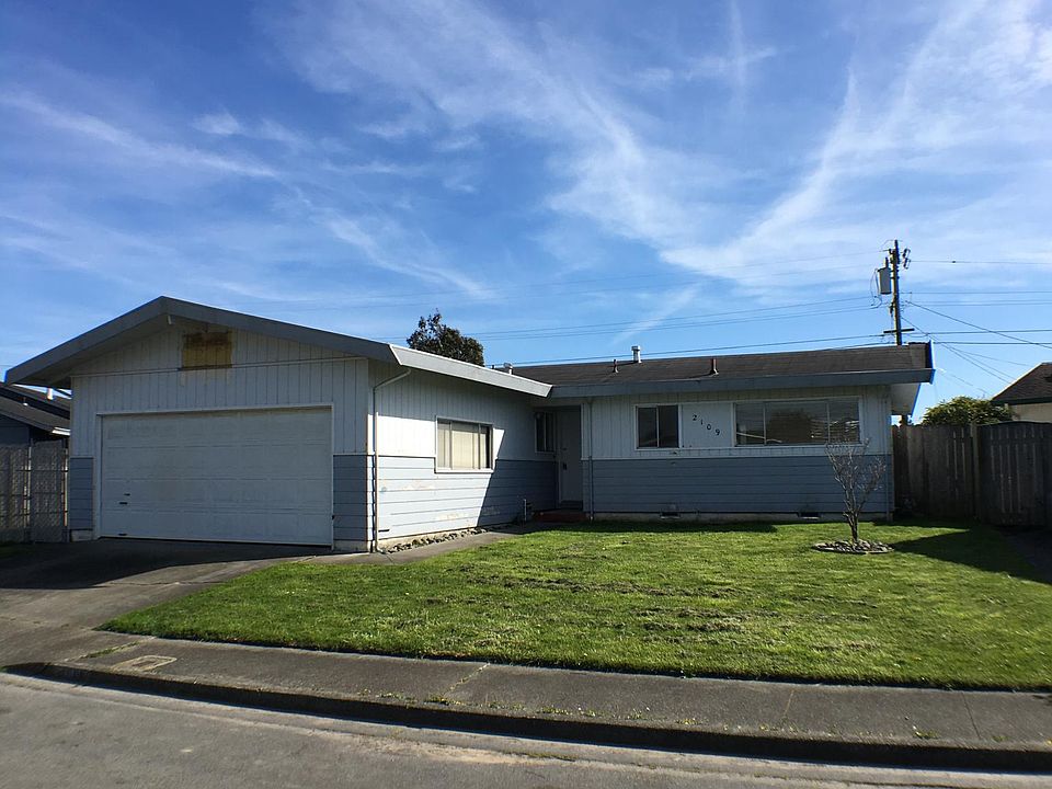 2109 11th Street, Arcata Exterior