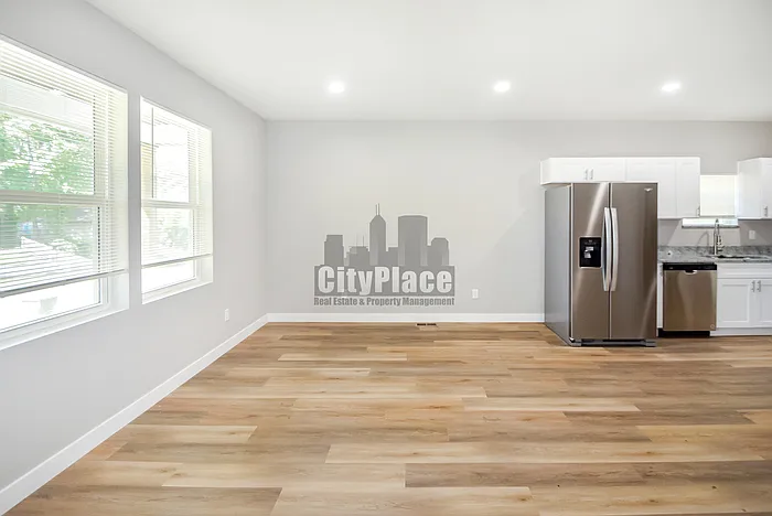 1722 Ingram St #A — Photo 7