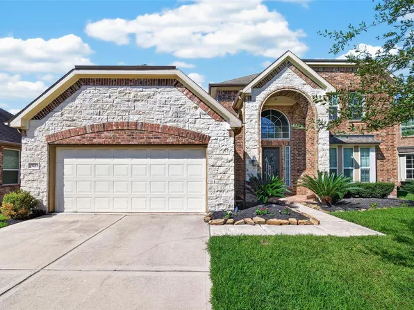 3211 Golden Honey Ln, Richmond, TX 77406