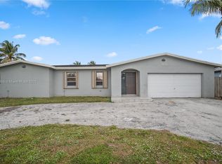 9181 NW 24th Ct, Sunrise, FL 33322