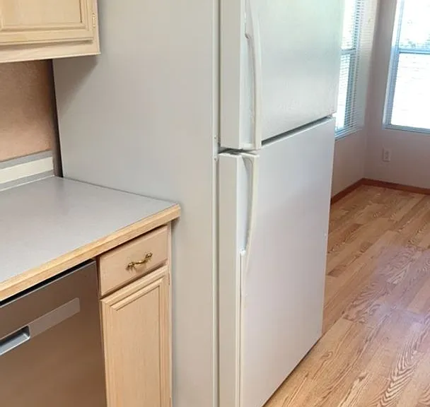 3167 W Robin Rd — Photo 5
