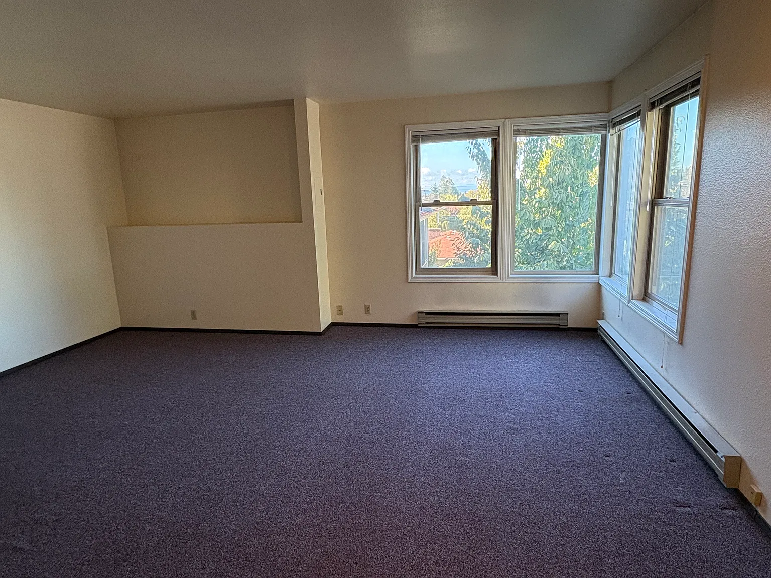 1 bed, 650 sqft, $1,600 — Photo 2