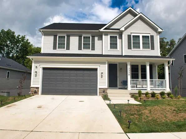 12326 Gemstone Dr, Hagerstown, MD 21740