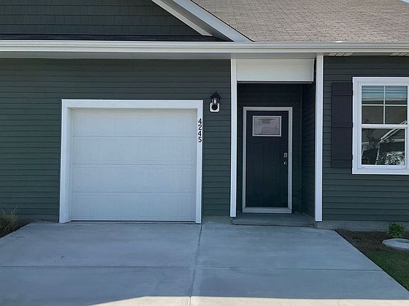3rd image of 4245 Coralbead Ln