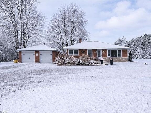 3rd image of 1822 Spragues Rd