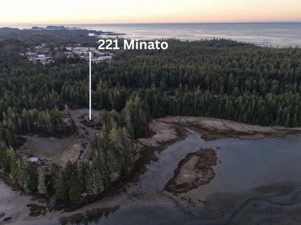 221 Minato Rd, Ucluelet, BC V0R 0A3