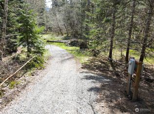 108 Armstrong Ln, Packwood, WA 98361