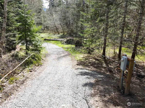 108 Armstrong Lane, Packwood, WA 98361