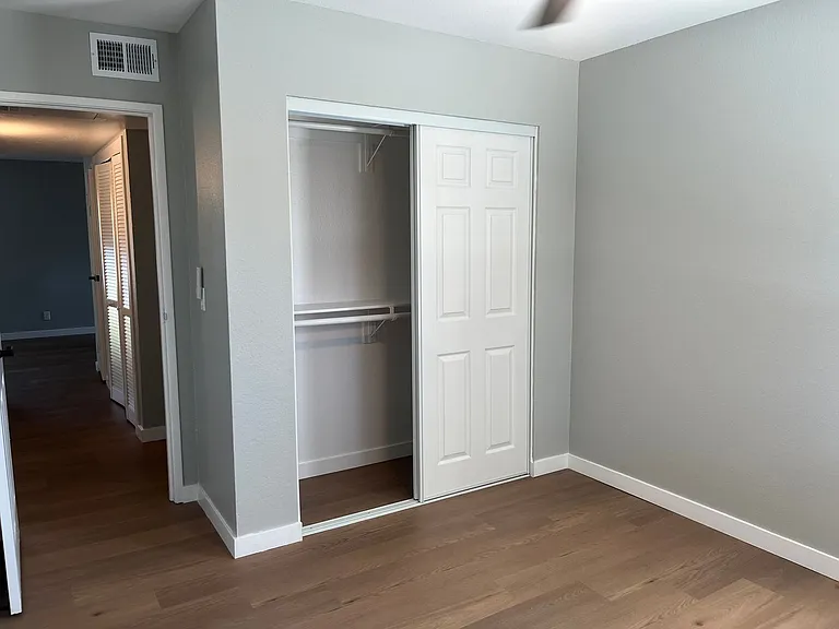 Corona Pointe Resort — Photo 113