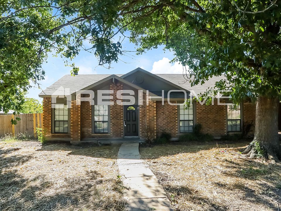 1st image of 1106 Greenbriar Ln