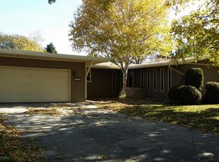 3625 Chestnut St, Grand Forks, ND 58201