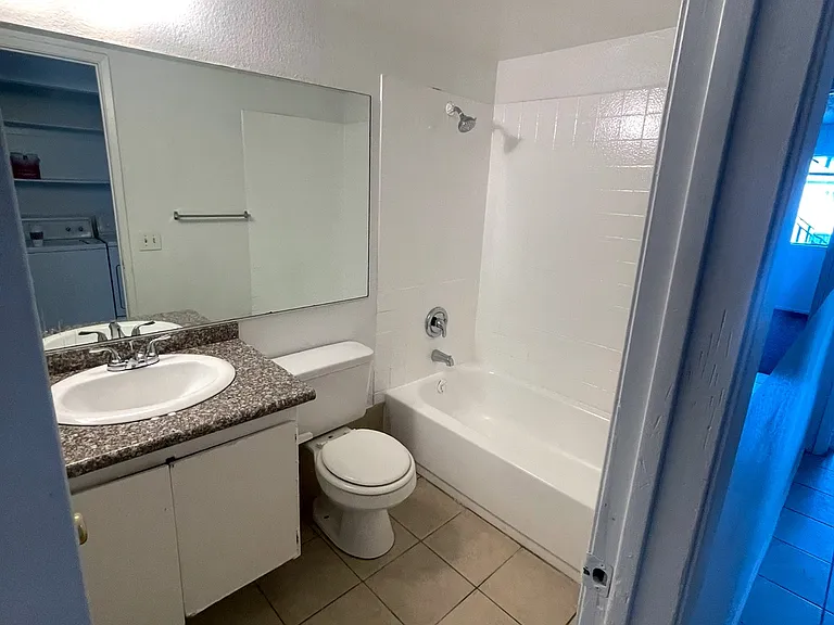 3411 Civic Center Dr #I — Photo 12
