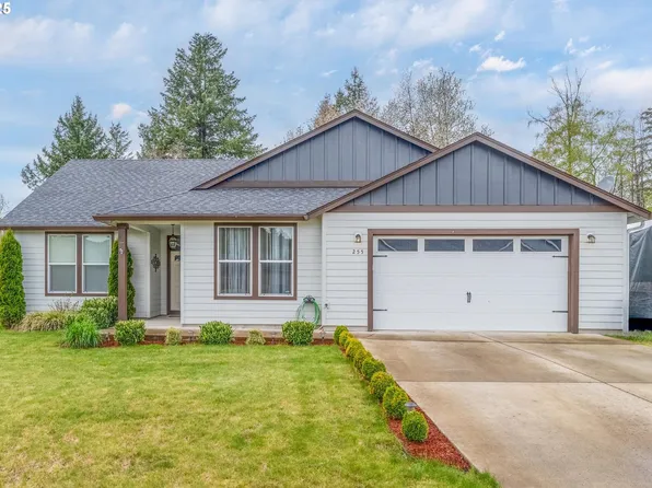 255 W Christy Ct, Yacolt, WA 98675