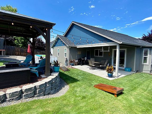 2nd image of 483 Sienna Hills Dr