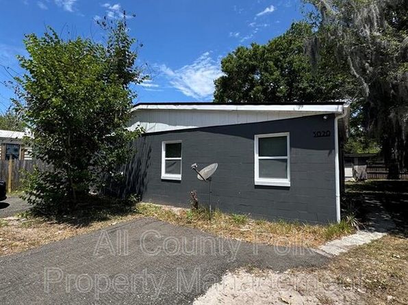 3020 Galaxy Ln