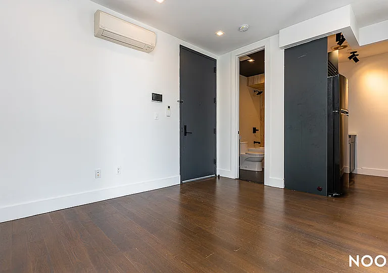 123 Clifton Pl #4A — Photo 6
