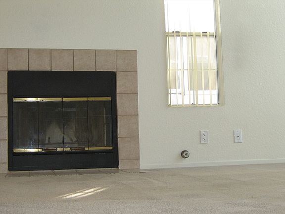 5th image of 1366 Pacific Beach Dr APT 4