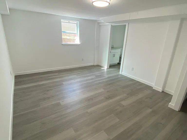 5230 S Bell St #2 — Photo 7