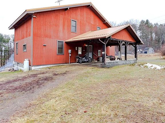 2nd image of 2073 Jerry Run Rd