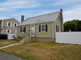 16 Rainbow Rd, Peabody, MA 01960
