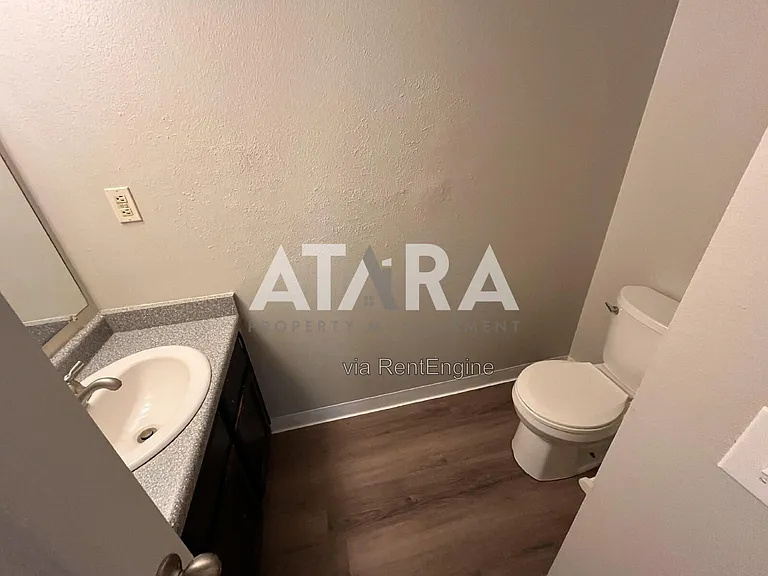 4247 N Highway 89 #24 — Photo 8
