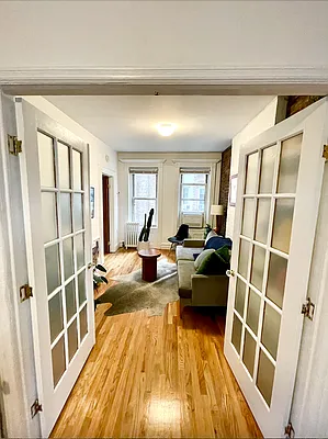 Rented by LJ Sloane Management | media 14