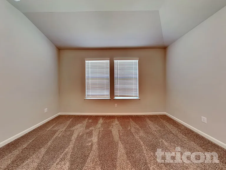 5507 Shasta Pl — Photo 8
