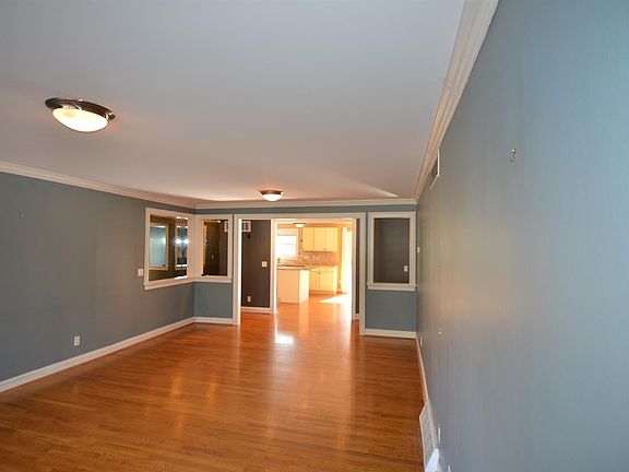 4th image of 3651 Ashworth Dr Unit A