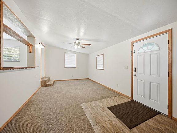 5th image of 5549 SW Shores Ave