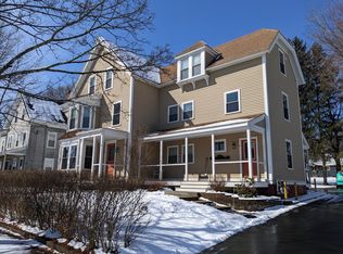 6 Birch St APT 1, Clinton, MA 01510