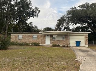 5719 Marlin Ct, Jacksonville, FL 32277