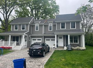 (Undisclosed Address), Mamaroneck, NY 10543