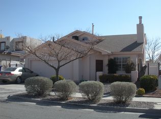 7020 Canyon Run Dr, El Paso, TX 79912