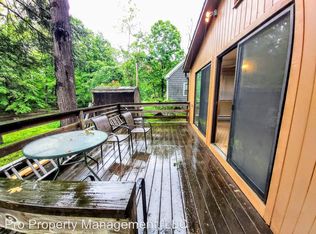 50 Flood Bridge Rd, Southbury, CT 06488