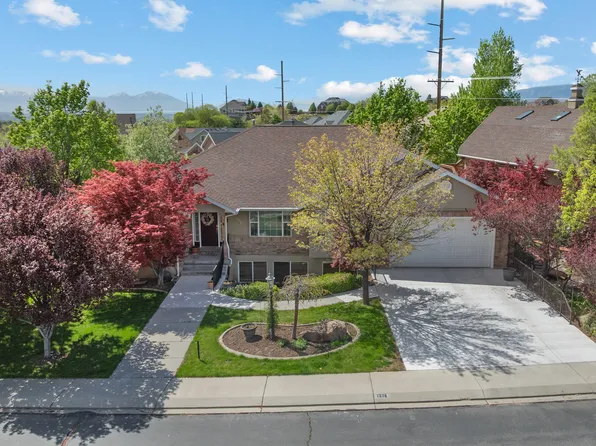 3957 W Honeylocust Ln, Pleasant Grove, UT 84062