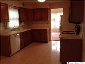 2nd image of 222 Cloverdale Dr