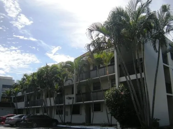 112 Lake Emerald Dr APT 310, Oakland Park, FL 33309