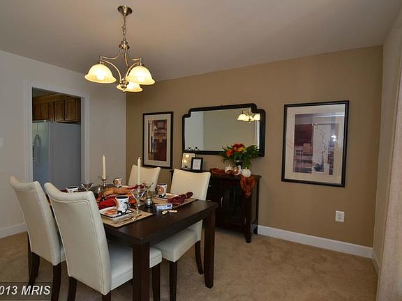 3rd image of 1805 Loudoun Dr
