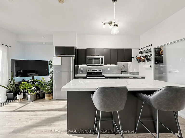 2150 Lawrence Ave E #208 — Photo 16