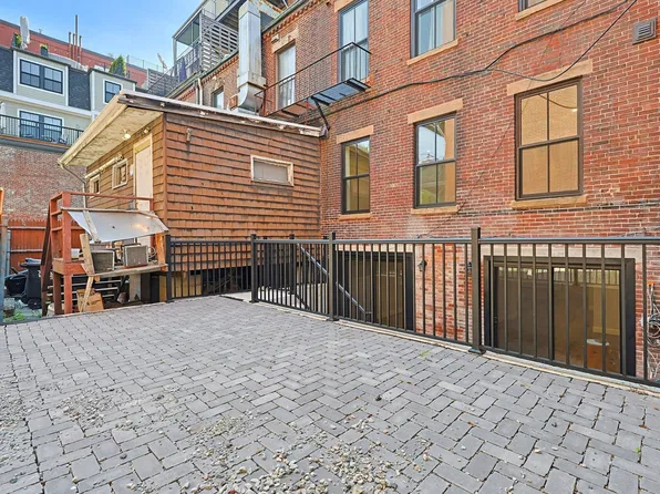 667 Tremont St APT 1, Boston, MA 02118