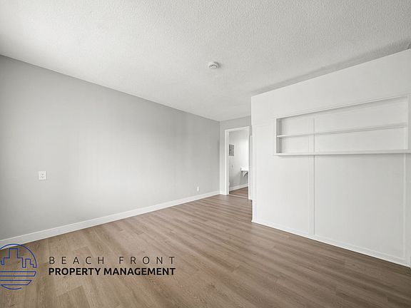 5th image of 12318 Birch Ave #7