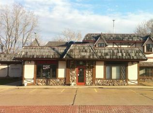 39033 Center Ridge Rd, North Ridgeville, OH 44039