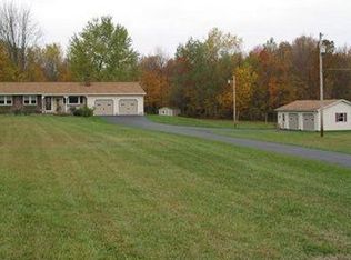 6755 Wise Rd, West Middlesex, PA 16159