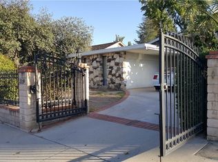 22834 Burbank Blvd, Woodland Hills, CA 91367