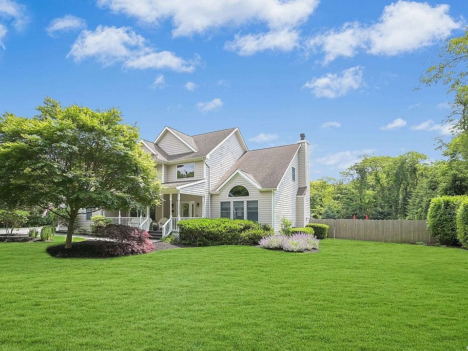 17 Abets Creek Path, East Patchogue, NY 11772 Zillow